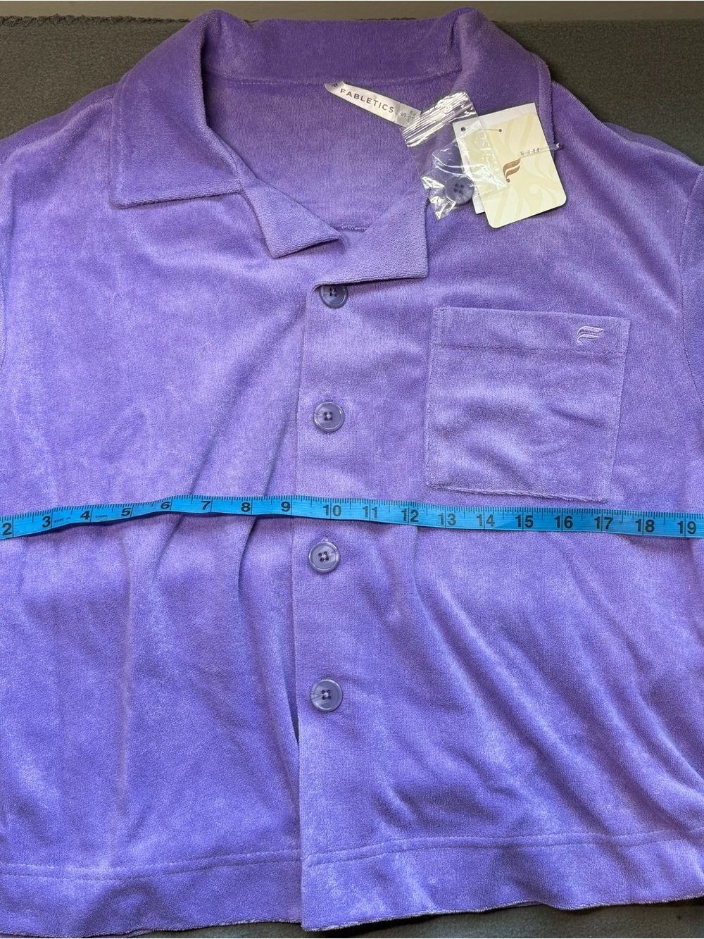 Fabletics women’s Island, Terry boxy button up shirt wild Wisteria purple small